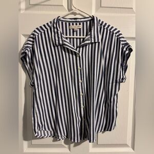 Striped Boxy Button Down Top sz L